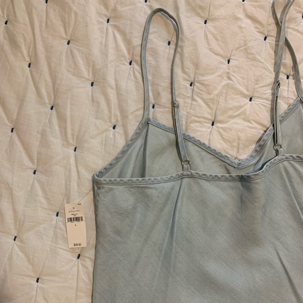 NWT GAP Chambray Tank Top - Picture 3 of 7